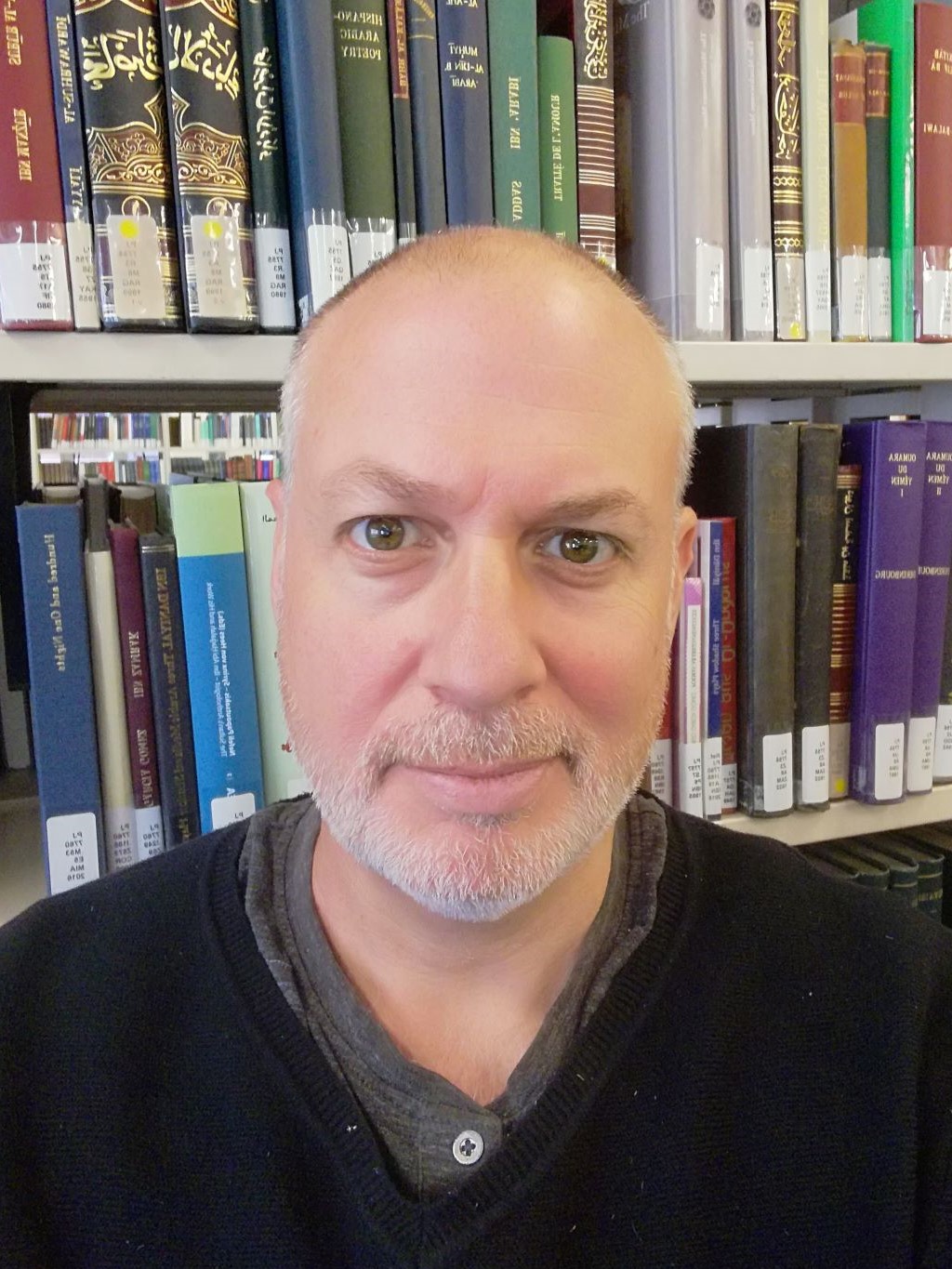 Read more about the article Dr. Uriel Simonsohn