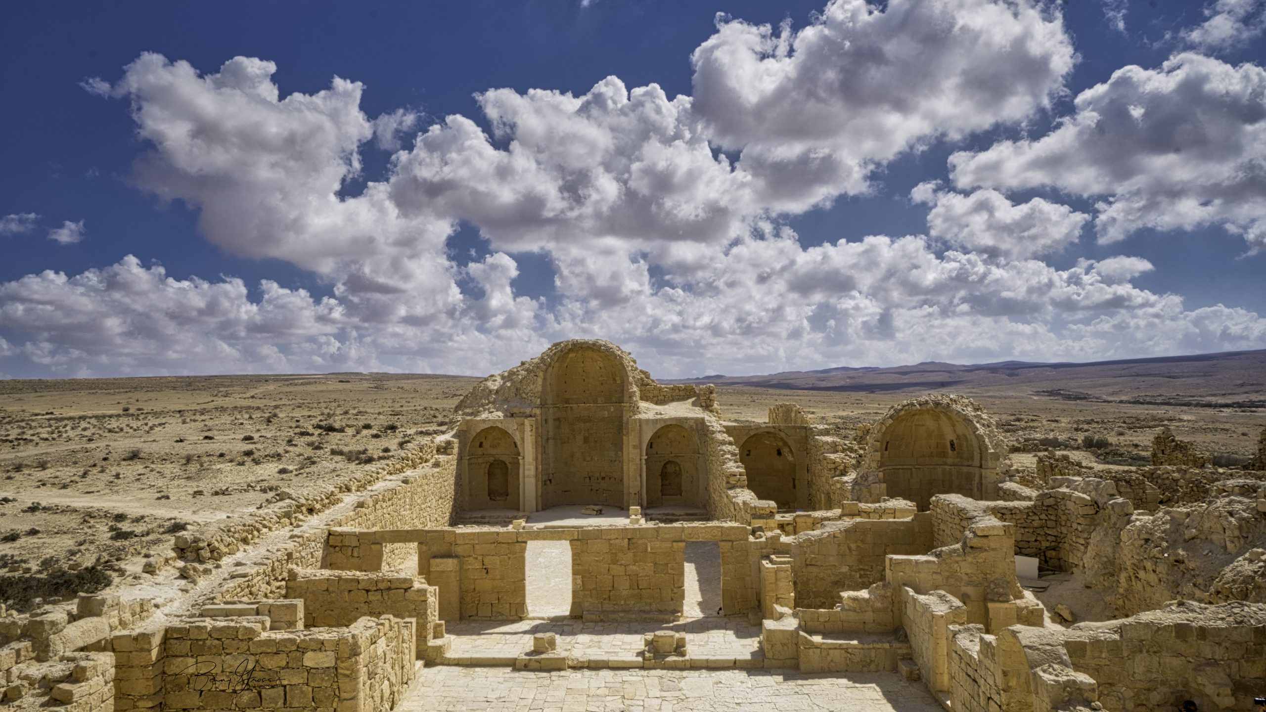 Read more about the article 8/5/23 – Monk and State at the Margins: Modeling Agricultural Monasticism on the Late Roman Frontier